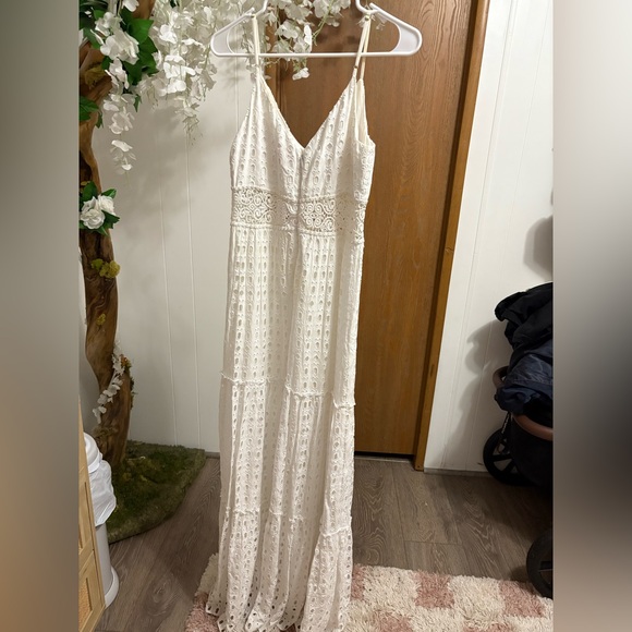 Lilly Pulitzer White Lace Maxi Dress - Picture 5 of 8